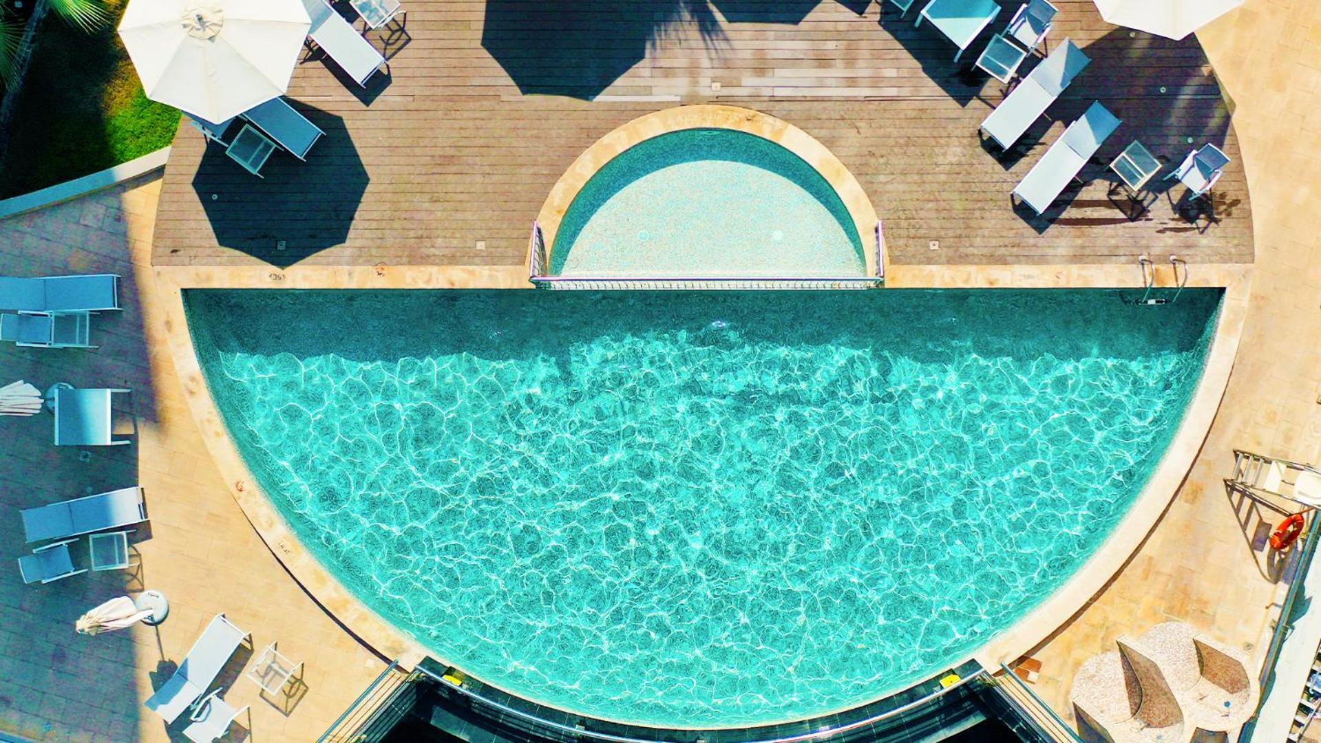 דובאי Signature Hotel Apartments And Spa מראה חיצוני תמונה