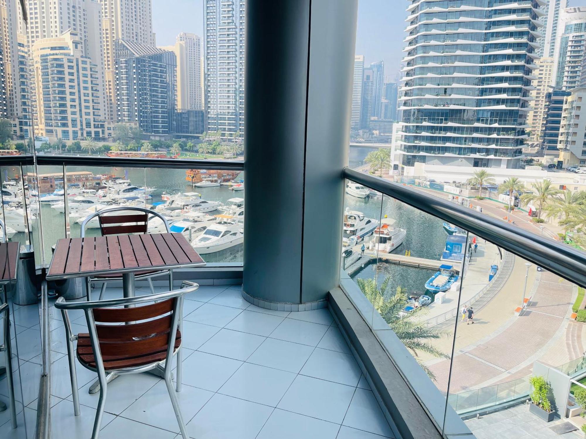 דובאי Signature Hotel Apartments And Spa מראה חיצוני תמונה