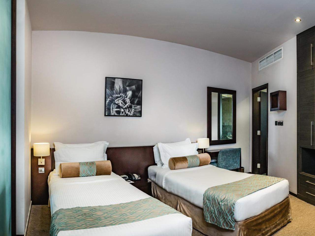 דובאי Signature Hotel Apartments And Spa מראה חיצוני תמונה